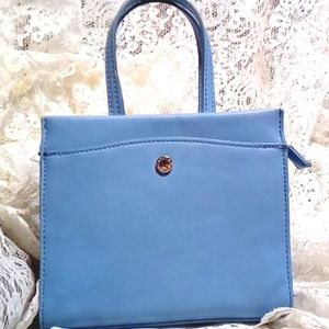 STEVE MADDEN! GC Blue Leather Handbag or Cross Body if  Connect Strap!